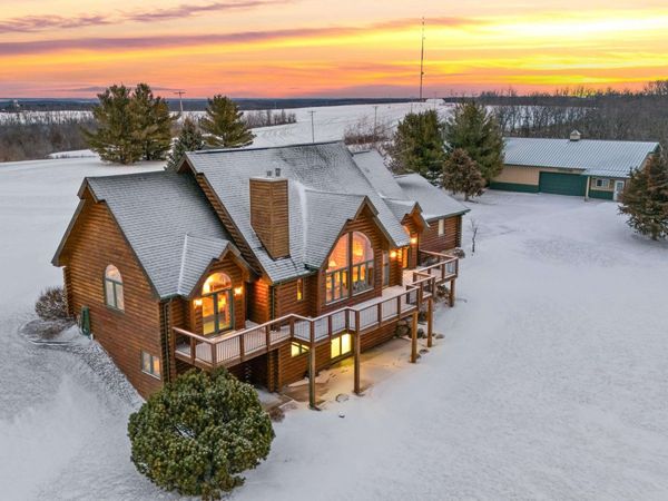 4721 County Road ZZ, Dodgeville, WI 53533