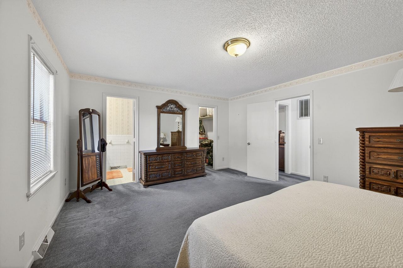 260 High Hill Drive Photo 11