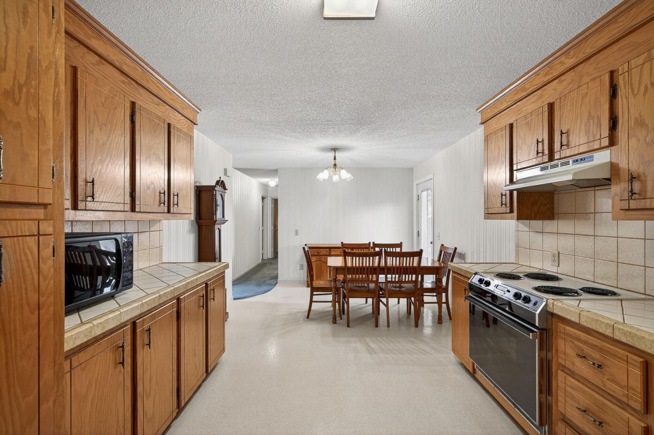 260 High Hill Drive Photo 7