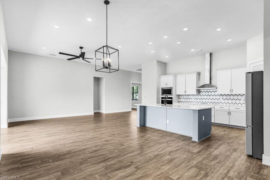 3524 SW 3rd St, Cape Coral, FL 33991 Photo