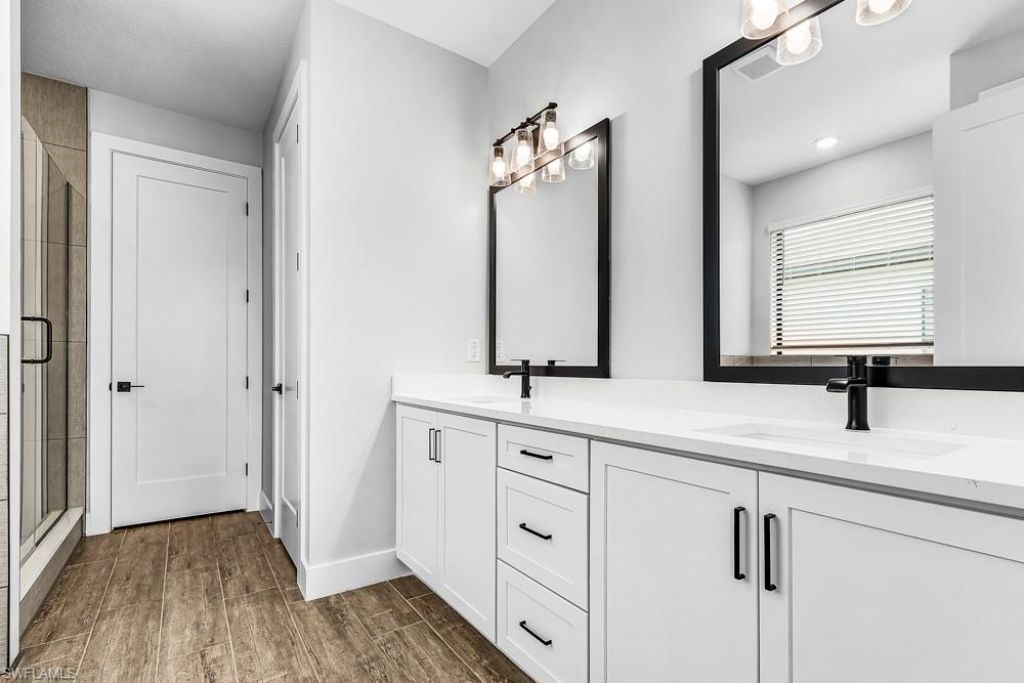 3524 SW 3rd St, Cape Coral, FL 33991 Photo