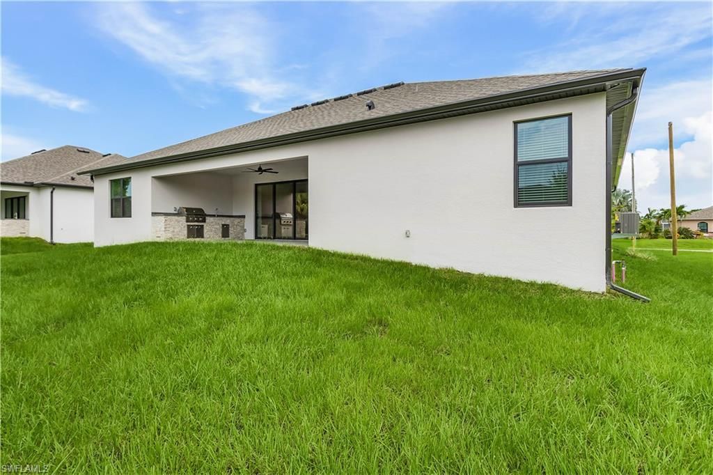 3524 SW 3rd St, Cape Coral, FL 33991 Photo