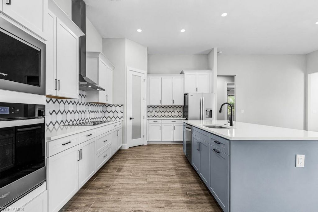 3524 SW 3rd St, Cape Coral, FL 33991 Photo