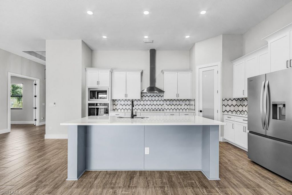 3524 SW 3rd St, Cape Coral, FL 33991 Photo