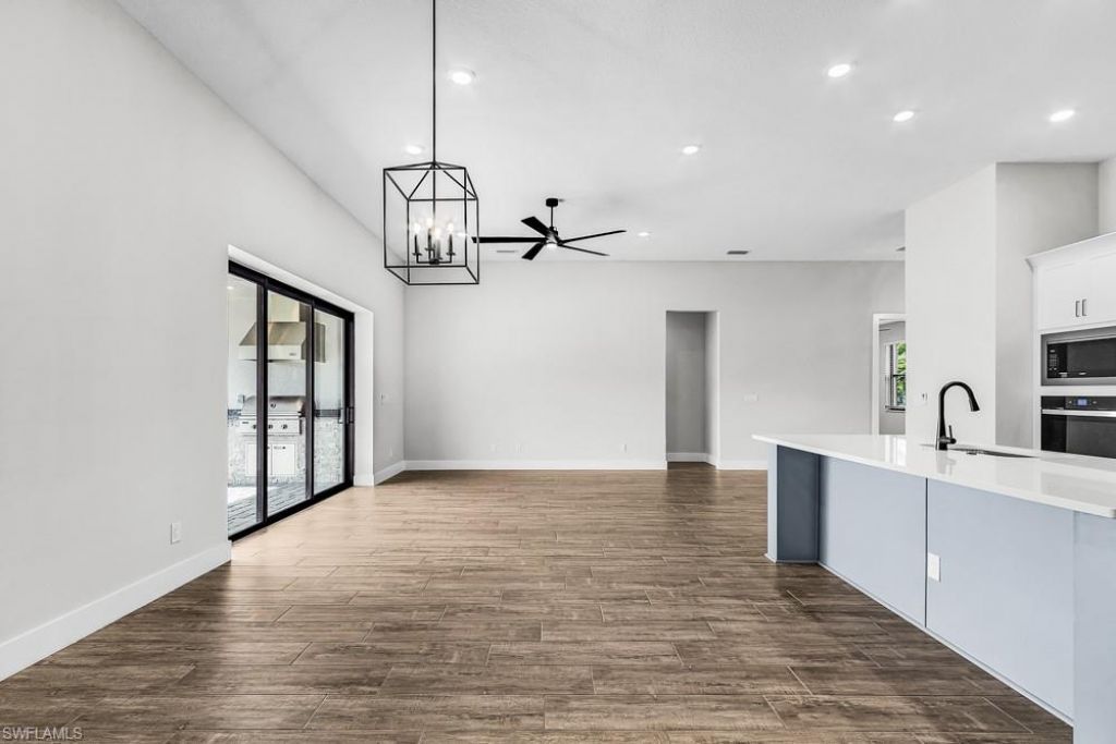 3524 SW 3rd St, Cape Coral, FL 33991 Photo