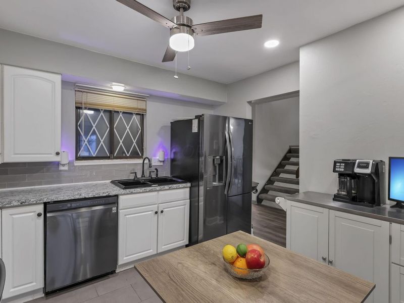 3288 Valley Lane S, Columbus, OH 43231 Photo 7