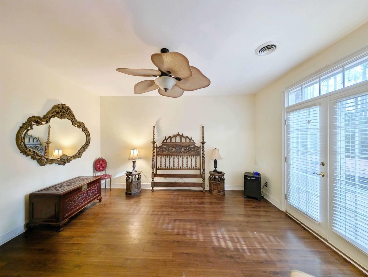 37 Winged Foot Ct. Photo 12