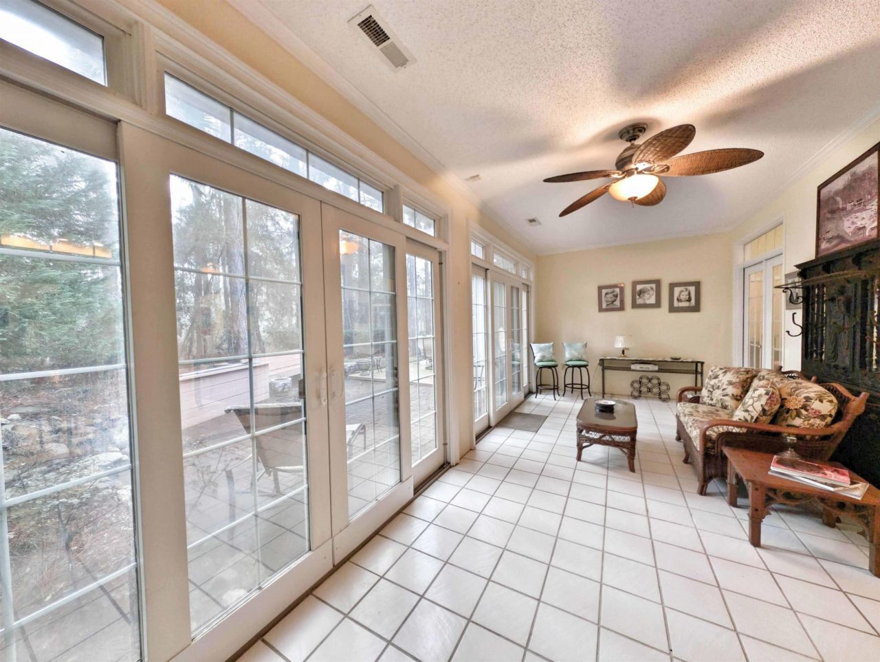 37 Winged Foot Ct. Photo 15