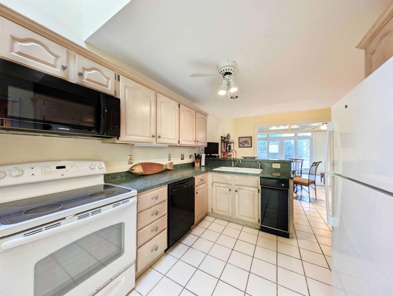 37 Winged Foot Ct. Photo 19