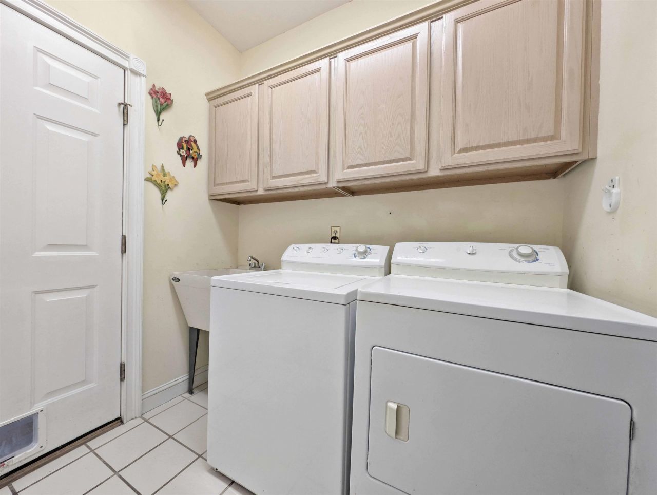 37 Winged Foot Ct. Photo 23