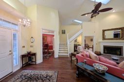 37 Winged Foot Ct. photo 4