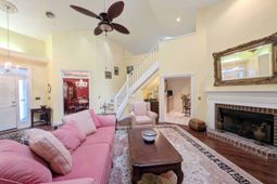 37 Winged Foot Ct. photo 4