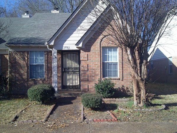 1753 BEAVER TRAIL DR, Memphis, TN 38016