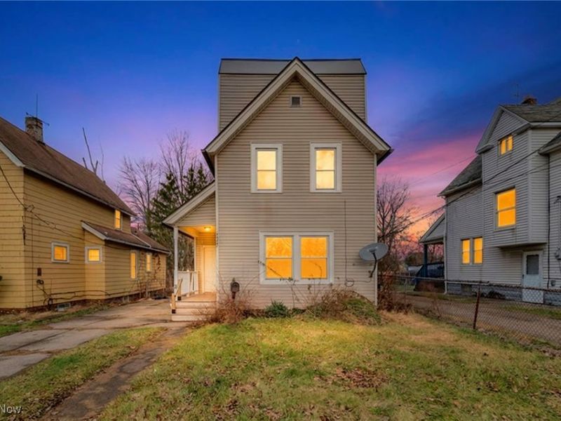 8417 Tioga Avenue, Cleveland, OH 44105 Photo 1