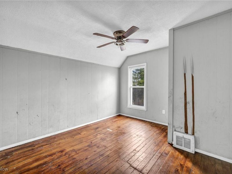 8417 Tioga Avenue, Cleveland, OH 44105 Photo 25