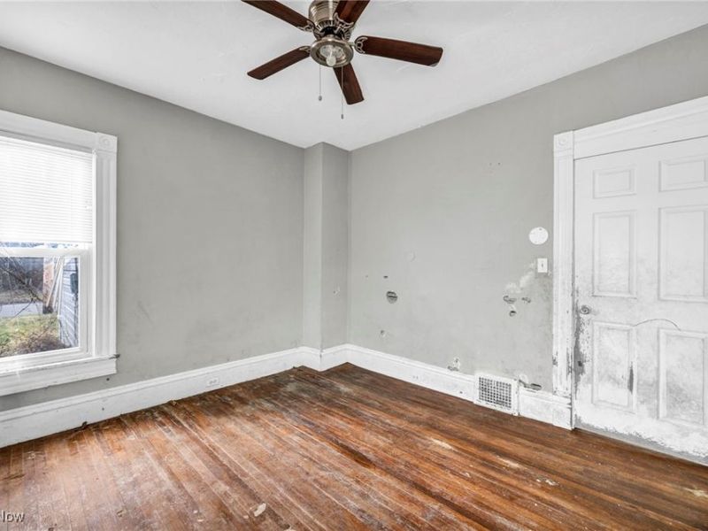 8417 Tioga Avenue, Cleveland, OH 44105 Photo 26