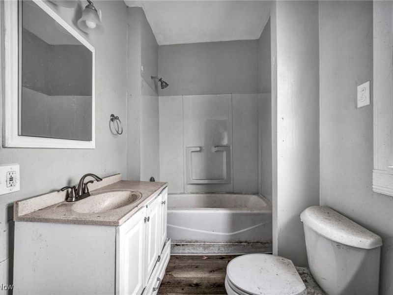 8417 Tioga Avenue, Cleveland, OH 44105 Photo 29