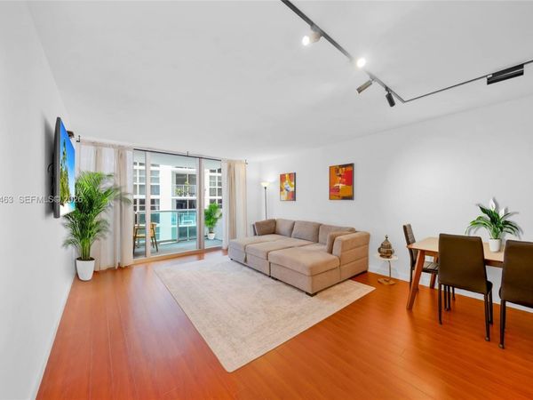 1200 West Ave, Unit 422, Miami Beach, FL 33139