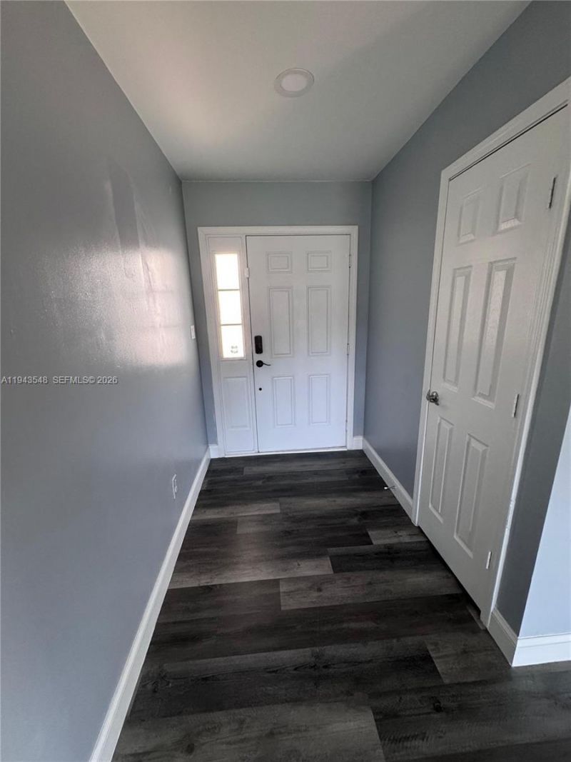 1036 Gunby, Lehigh Acres, FL 33974 Photo