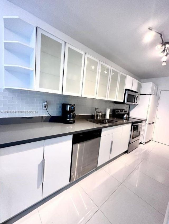 100 Lincoln Rd , Unit 526, Miami Beach, FL 33139 Photo