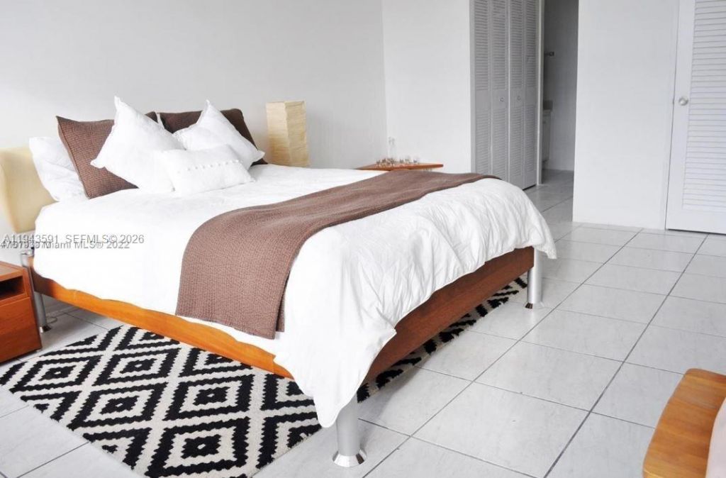 100 Lincoln Rd , Unit 522, Miami Beach, FL 33139 Photo