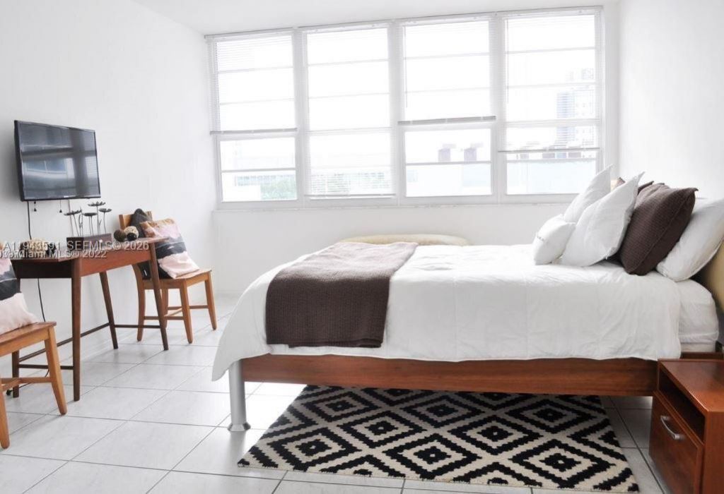 100 Lincoln Rd, Unit 522, Miami Beach, FL 33139 Photo