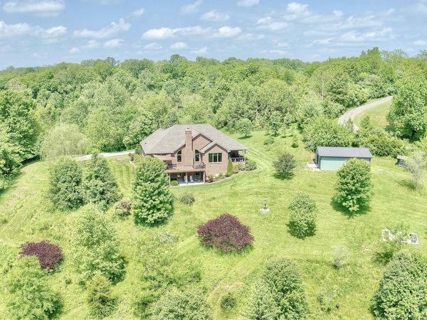 4670 Belleview Road, Petersburg, KY 41080