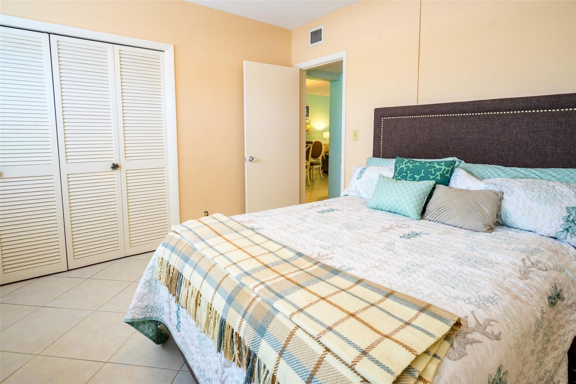1200 SW 12th Street, Unit 201, Fort Lauderdale, FL 33315 Photo