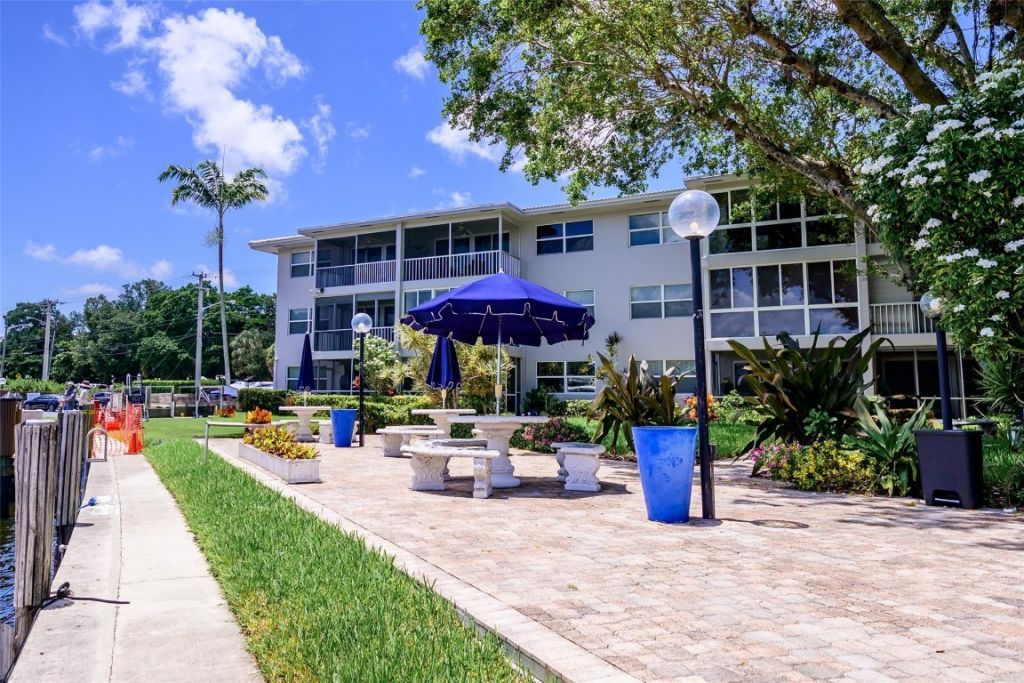 1200 SW 12th Street, Unit 201, Fort Lauderdale, FL 33315 Photo