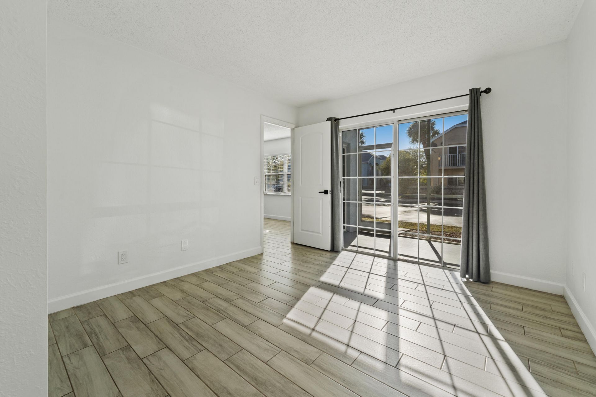 1625 SE Green Acres Circle, Unit 102, Port Saint Lucie, FL 34952 Photo