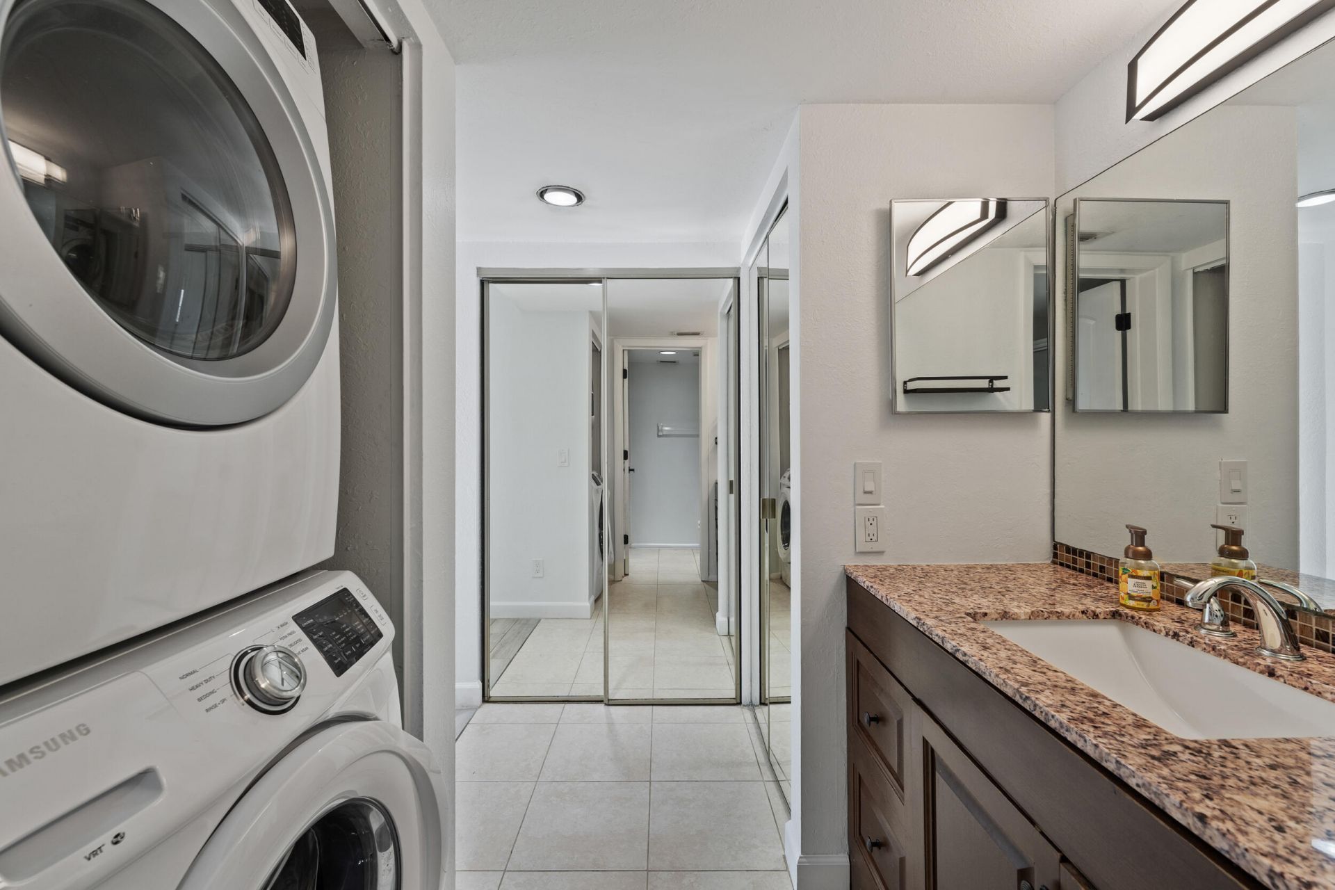 1625 SE Green Acres Circle, Unit 102, Port Saint Lucie, FL 34952 Photo