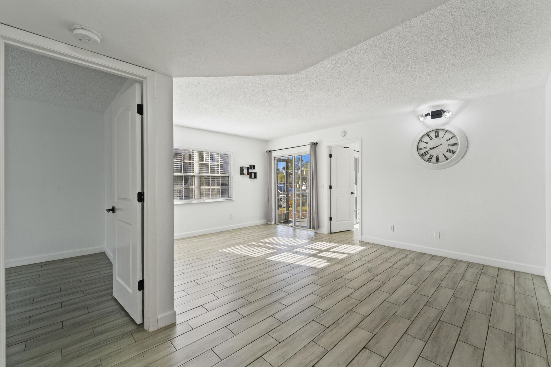 1625 SE Green Acres Circle, Unit 102, Port Saint Lucie, FL 34952 Photo