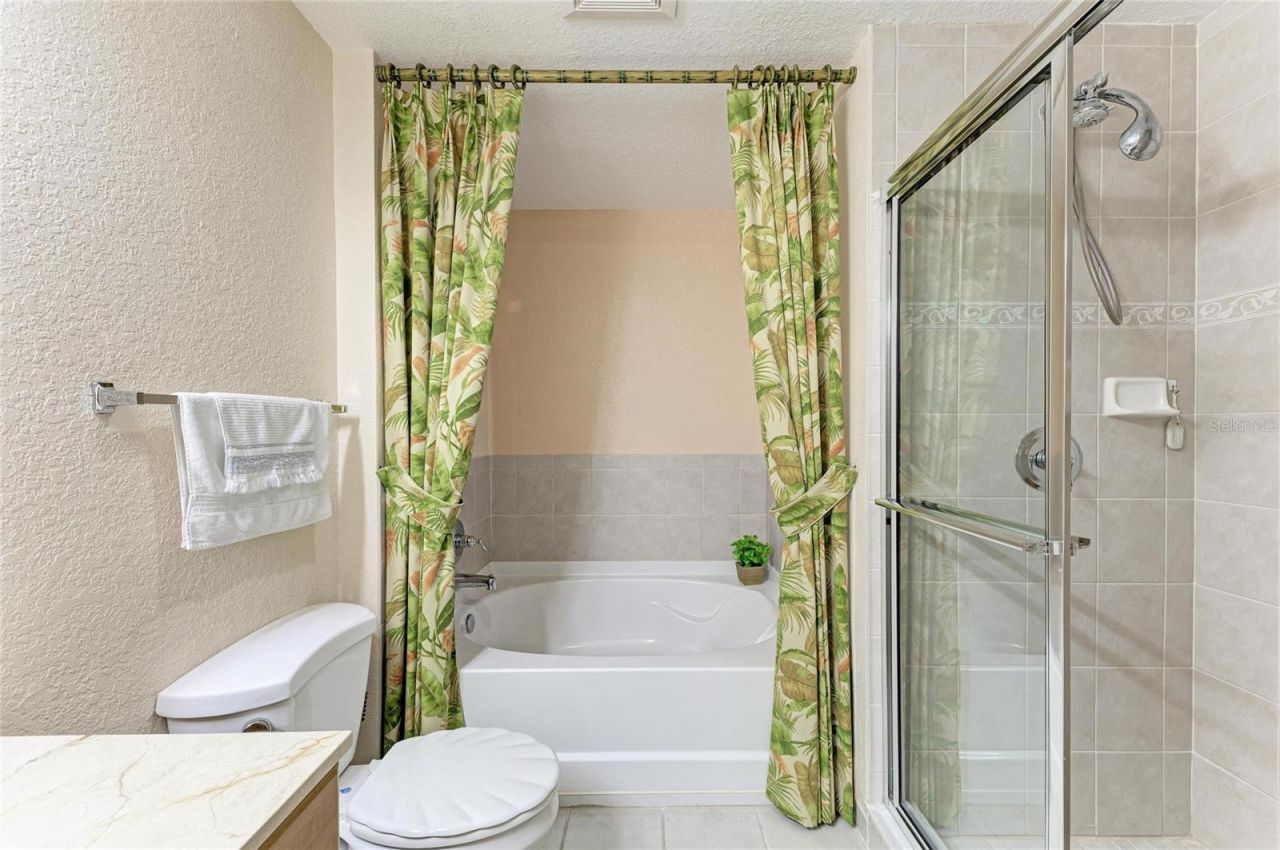 1064 N Tamiami Trail, Unit 1212, Sarasota, FL 34236 Photo