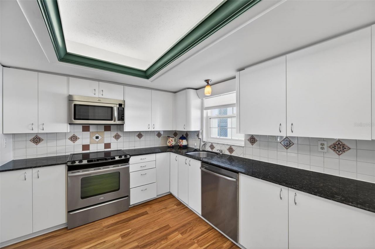 131 Bluff View Drive, Unit 403, Belleair Bluffs, FL 33770 Photo