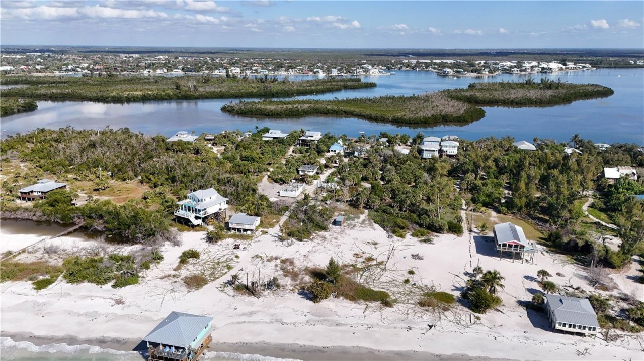 8092 Little Gasparilla Island, Placida, FL 33946 Photo
