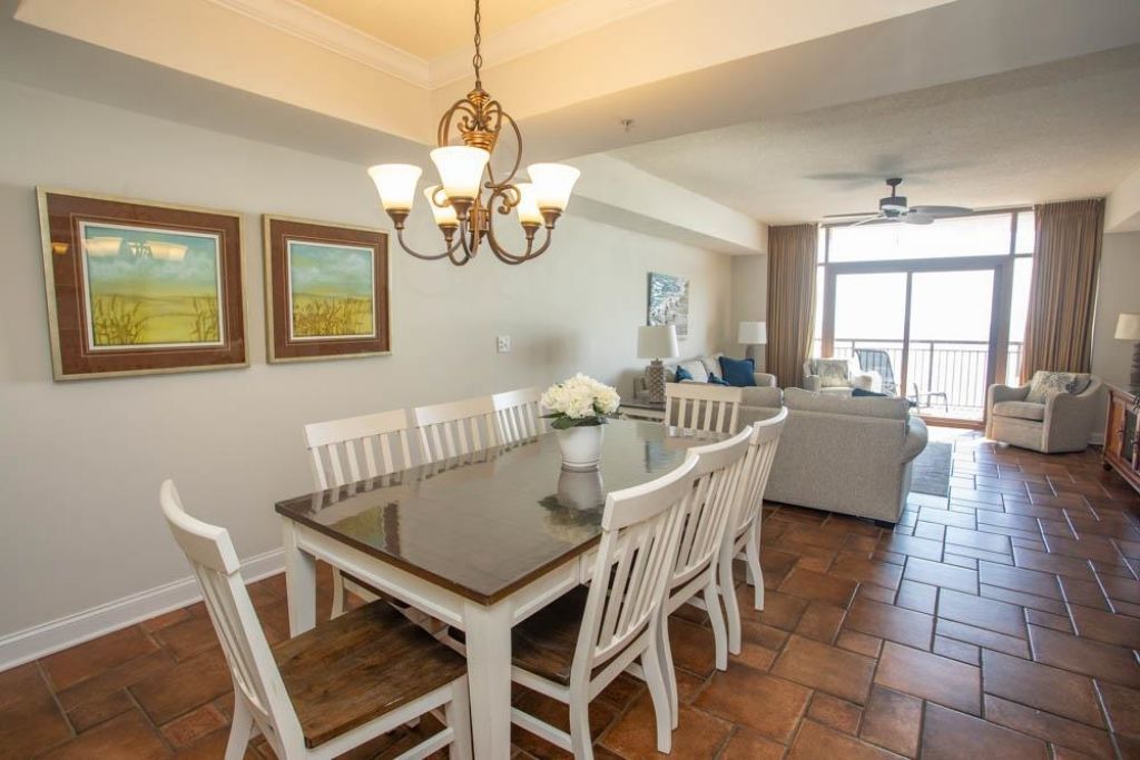 100 North Beach Blvd. Photo 21