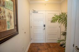 100 North Beach Blvd. photo 4