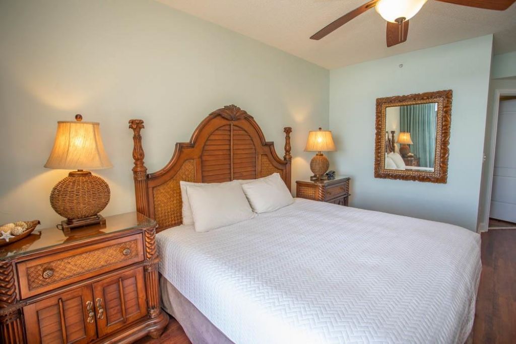 100 North Beach Blvd. Photo 31