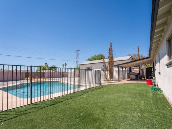 324 N 88TH Street, Mesa, AZ 85207