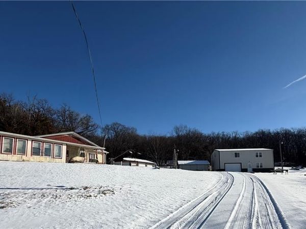 13557 Adobe Road, Craig, MO 64437