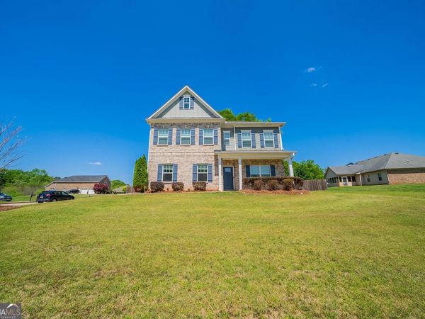 10 Edgewater Court, Covington, GA 30016