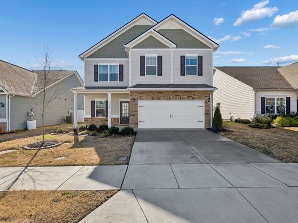 122 Gatwick Dr, Lebanon, TN 37087