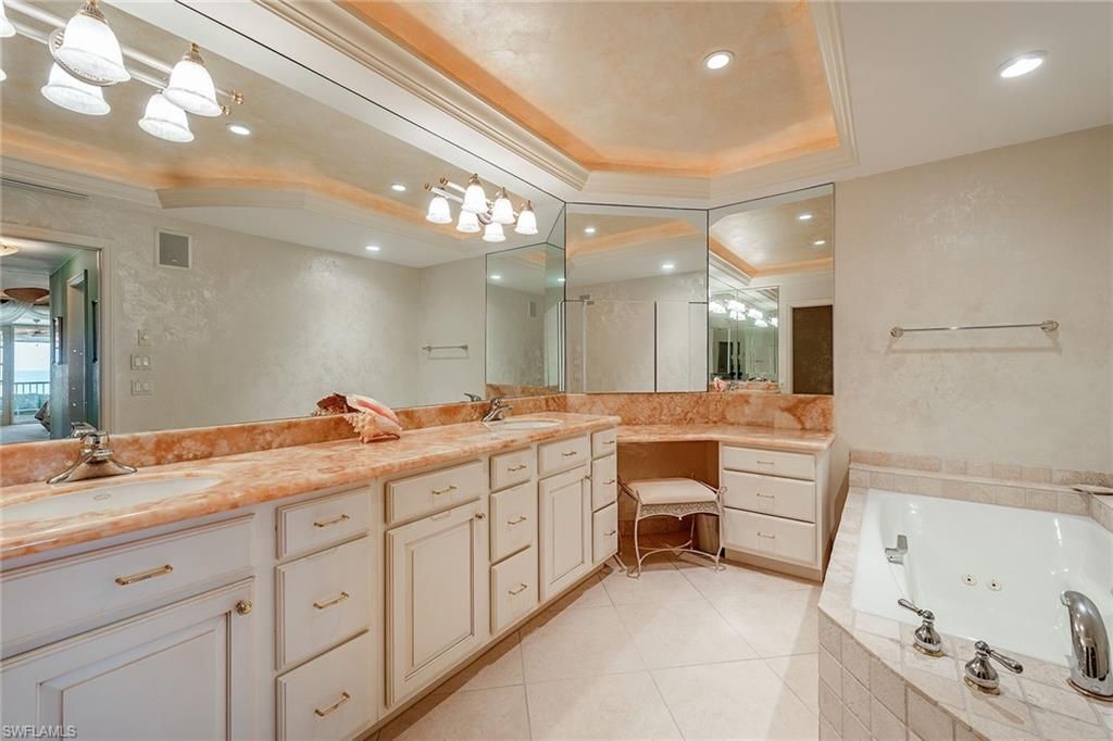 4301 Gulf Shore Blvd N, Unit 1900, Naples, FL 34103 Photo