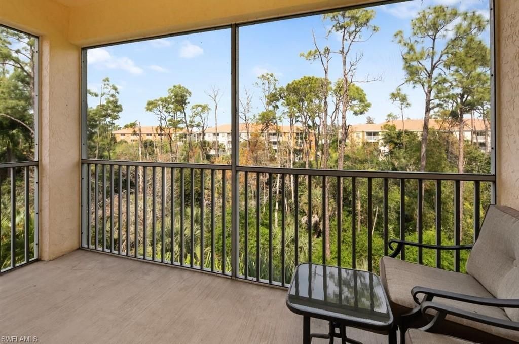 4510 Botanical Place Cir, Unit 402, Naples, FL 34112 Photo