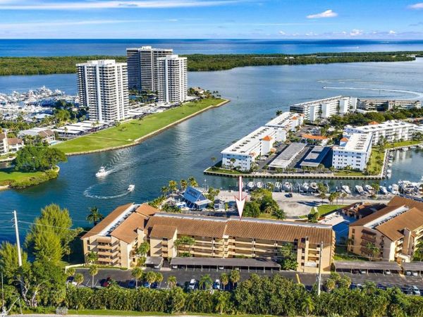 1036 Us Highway 1, Unit 119, North Palm Beach, FL 33408