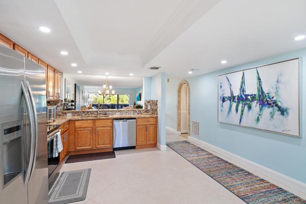 1036 Us Highway 1, Unit 119, North Palm Beach, FL 33408 Photo