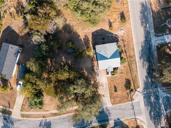 301 N Lewis ST, Round Rock, TX 78664