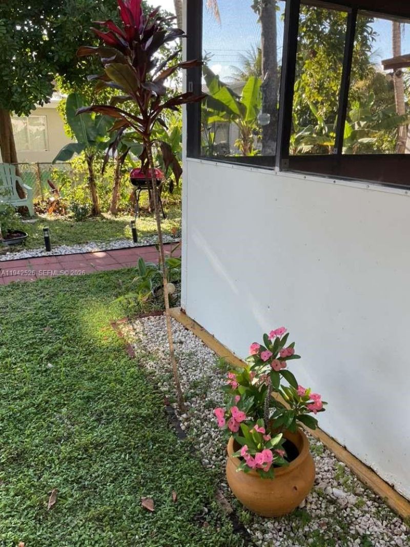 6706 Inwood, North Lauderdale, FL 33068 Photo