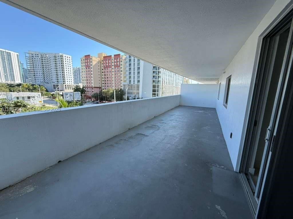 36 NW 6th Ave, Unit 408, Miami, FL 33128 Photo