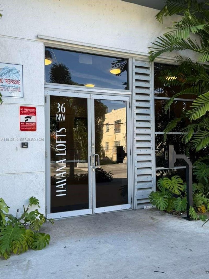 36 NW 6th Ave, Unit 408, Miami, FL 33128 Photo